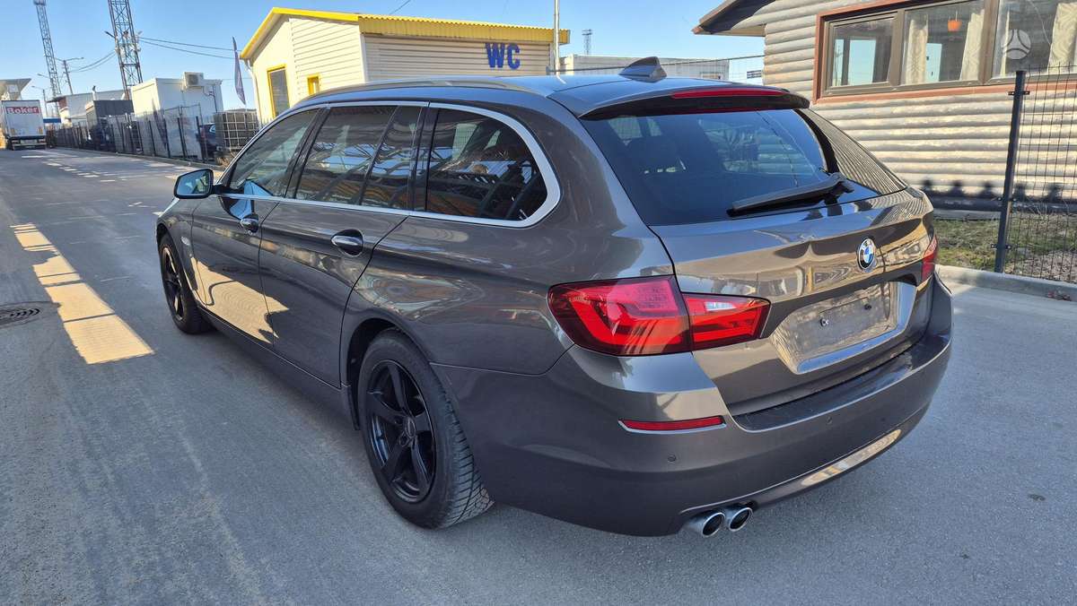 BMW 520, 2.0 l., wagon