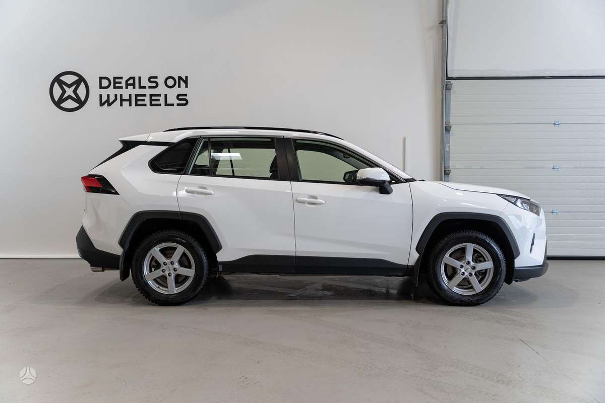 Toyota RAV4 - 3