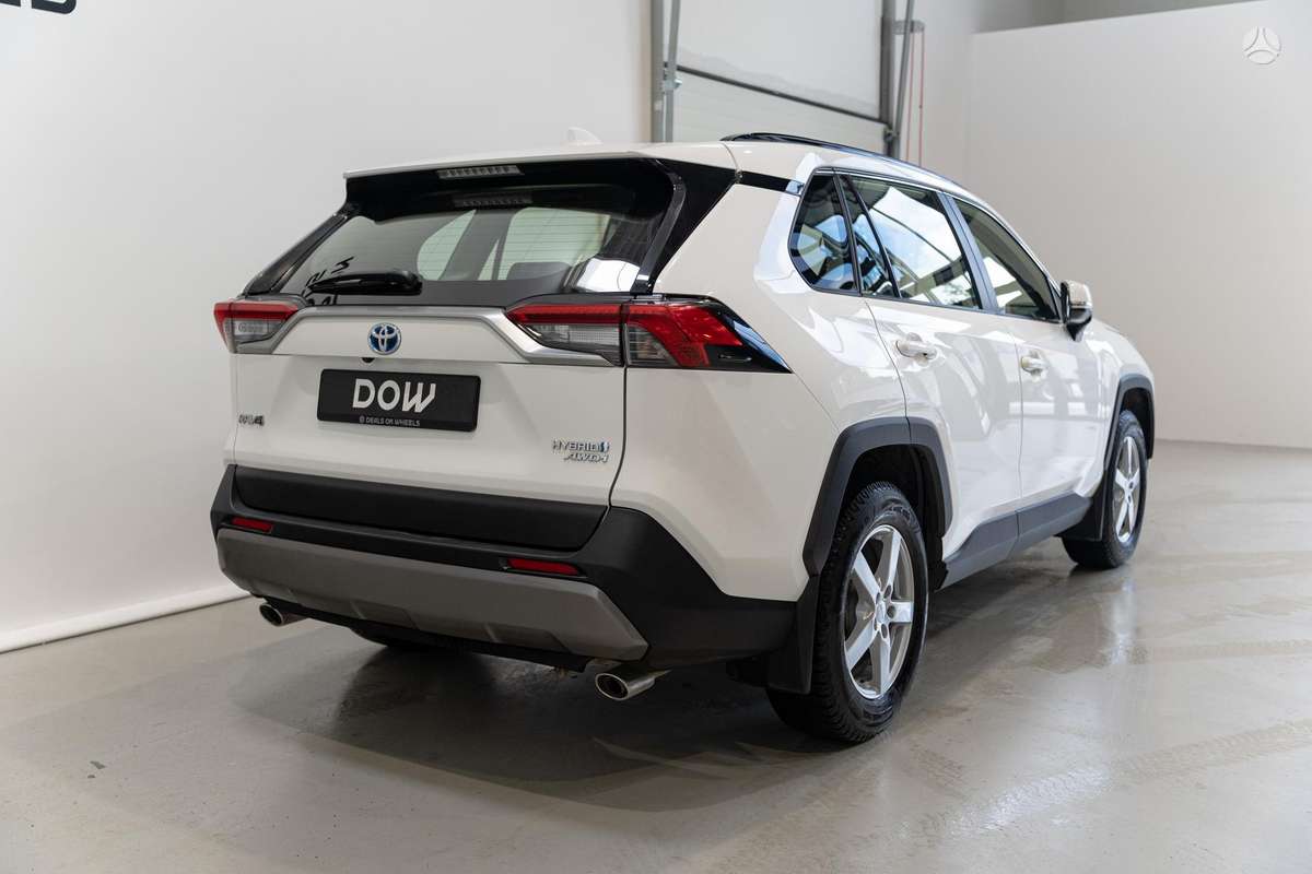 Toyota RAV4 - 5