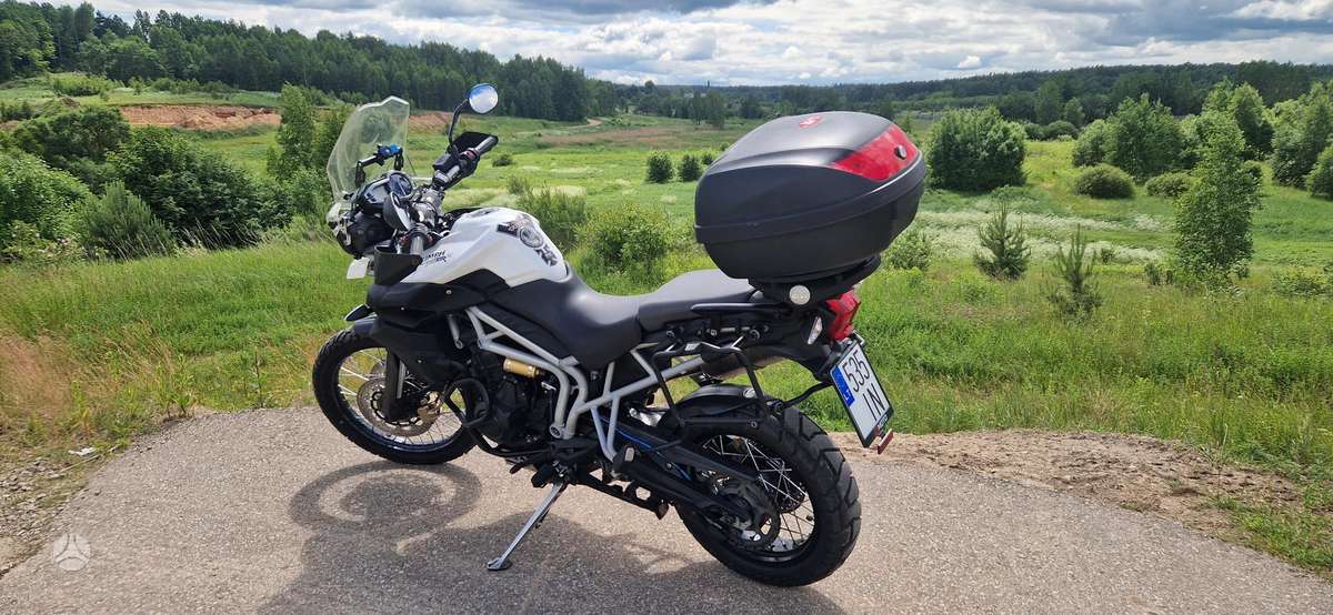 Triumph Tiger 800cc, enduro / adventure