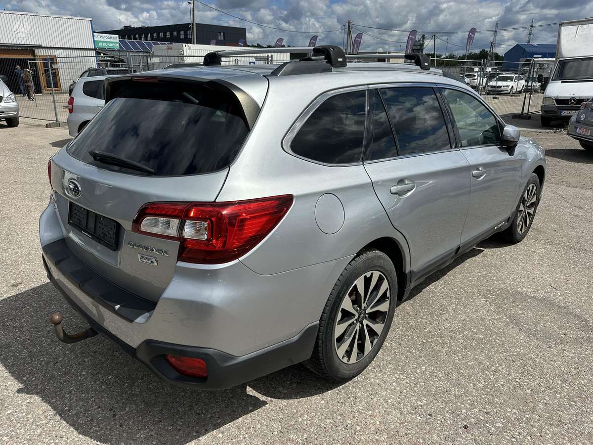 Subaru Outback, wagon