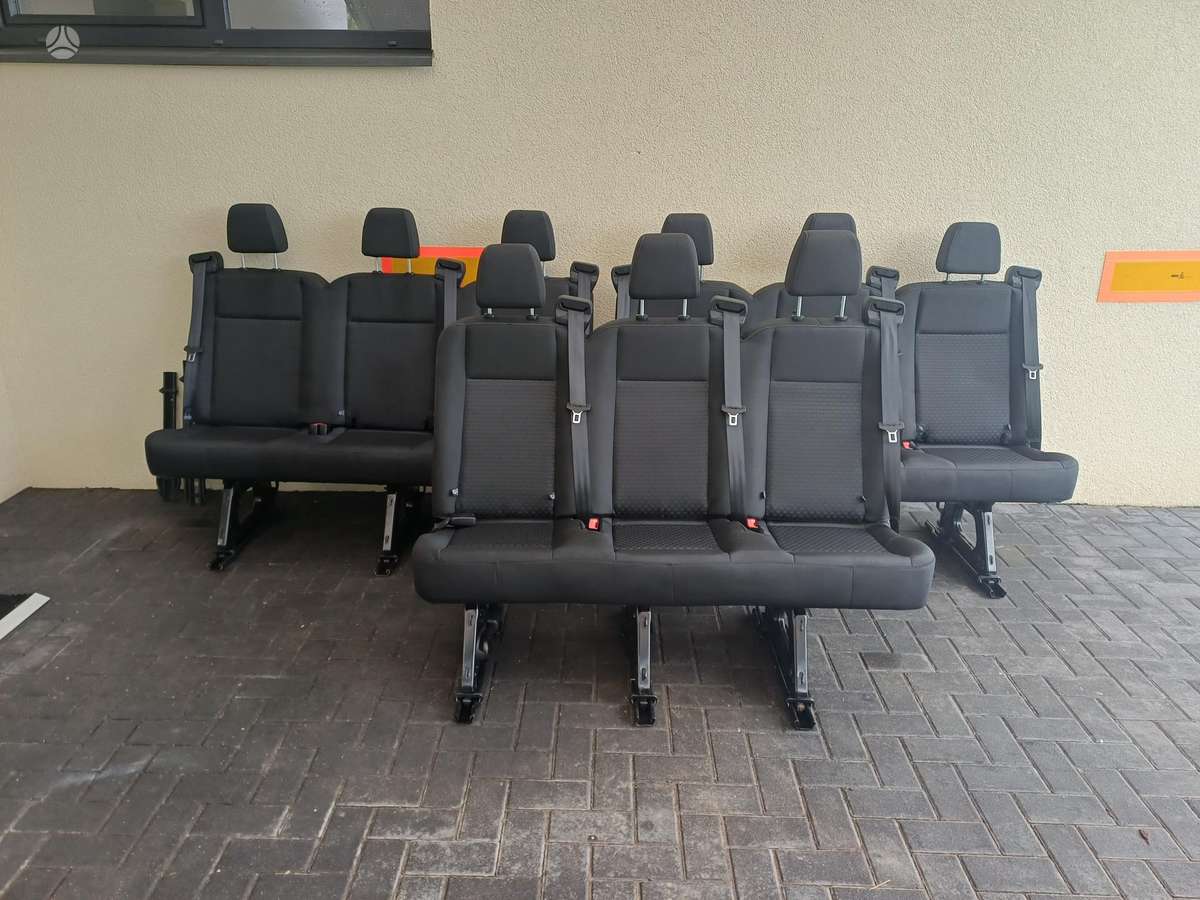 Ford Transit, passenger vans