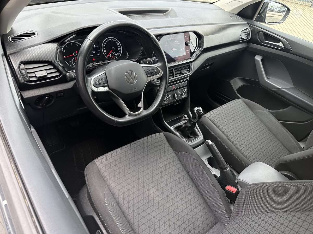 Volkswagen T-Cross - 5