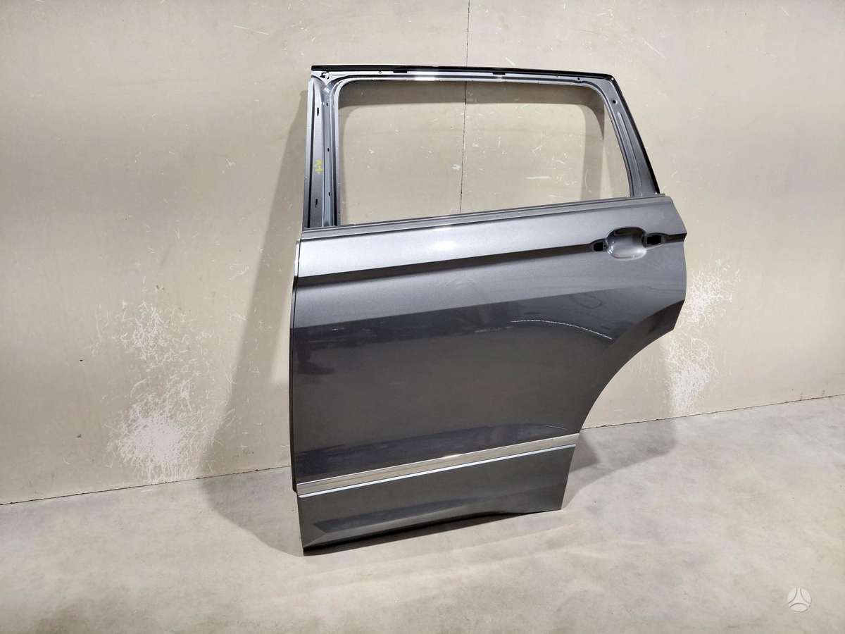 Volkswagen Tiguan Allspace двери