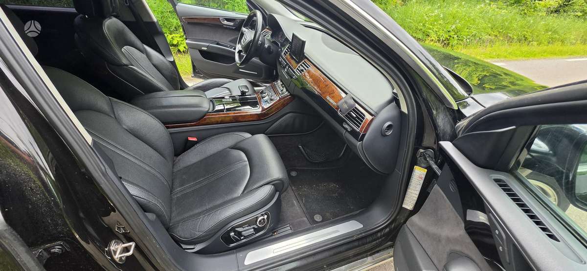 Audi A8 L, 4.2 l., Седан