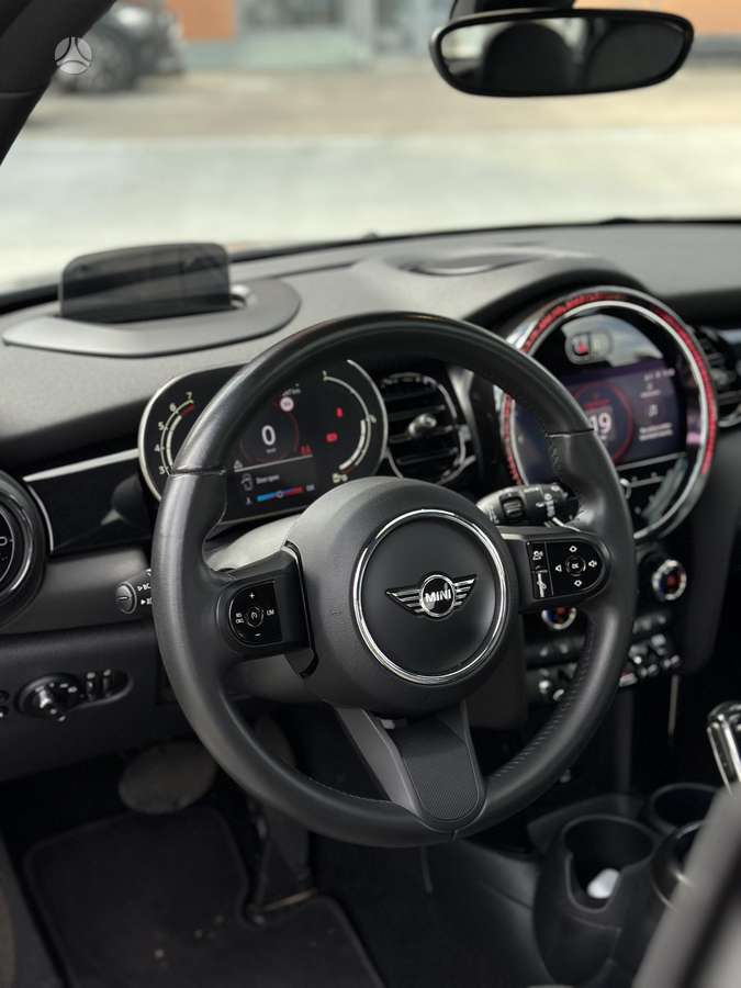 Mini Cooper, 1.5 l., Хэтчбек