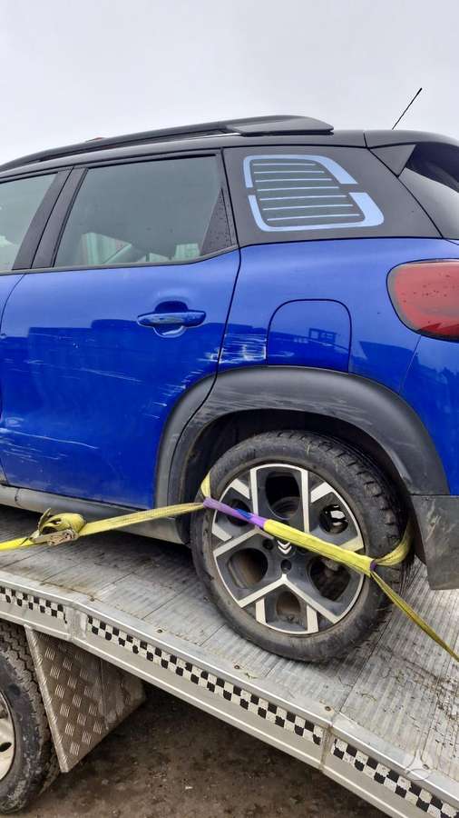 Citroen C3 Aircross dalimis