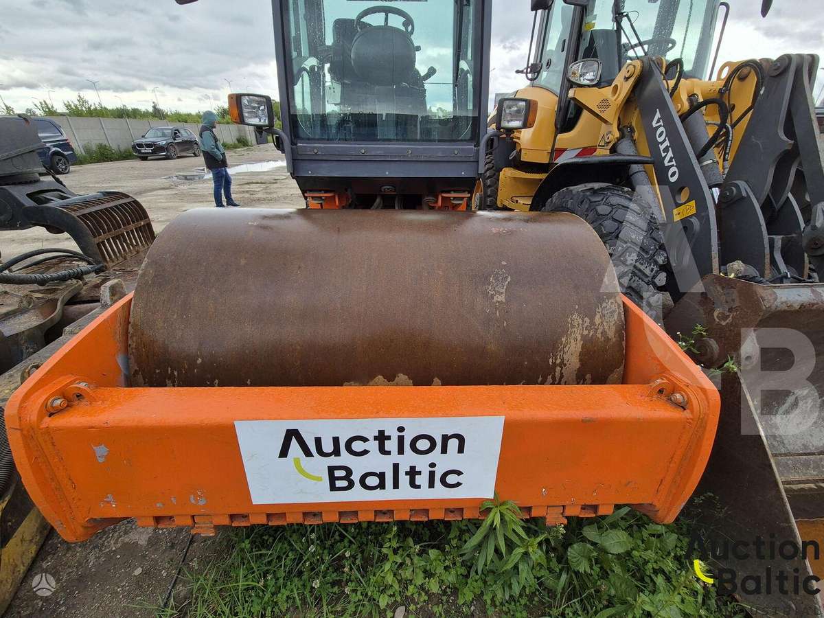 Hamm 3307 HT, vibrator / compactor
