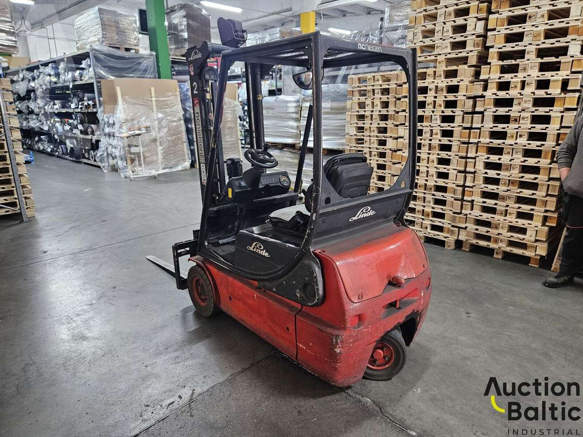 Linde E16C-02, вилочные погрузчики