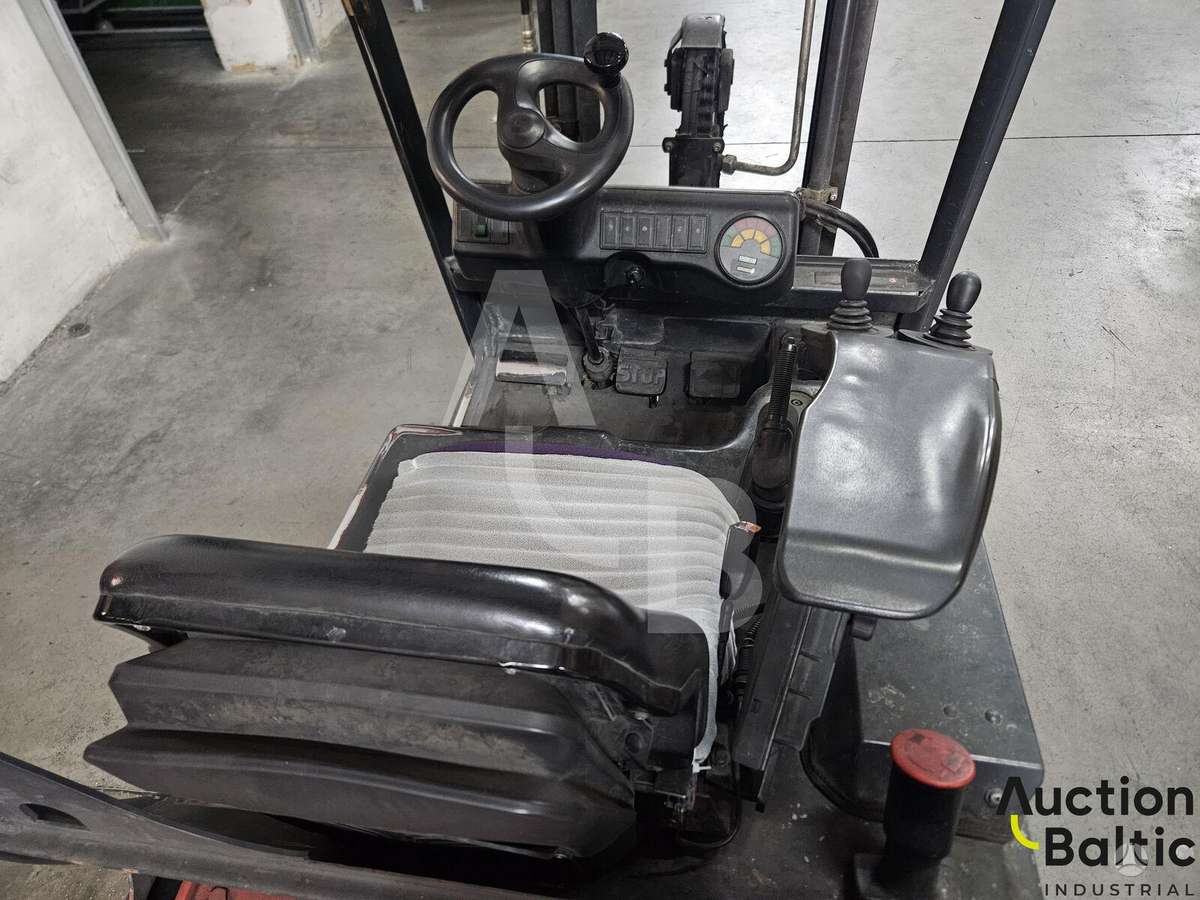 Linde E16C-02, вилочные погрузчики