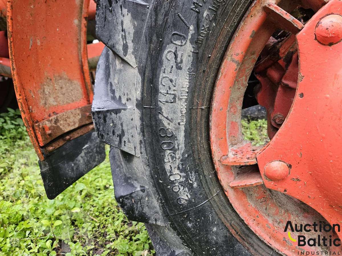 -Kita- MTZ 82, тракторы