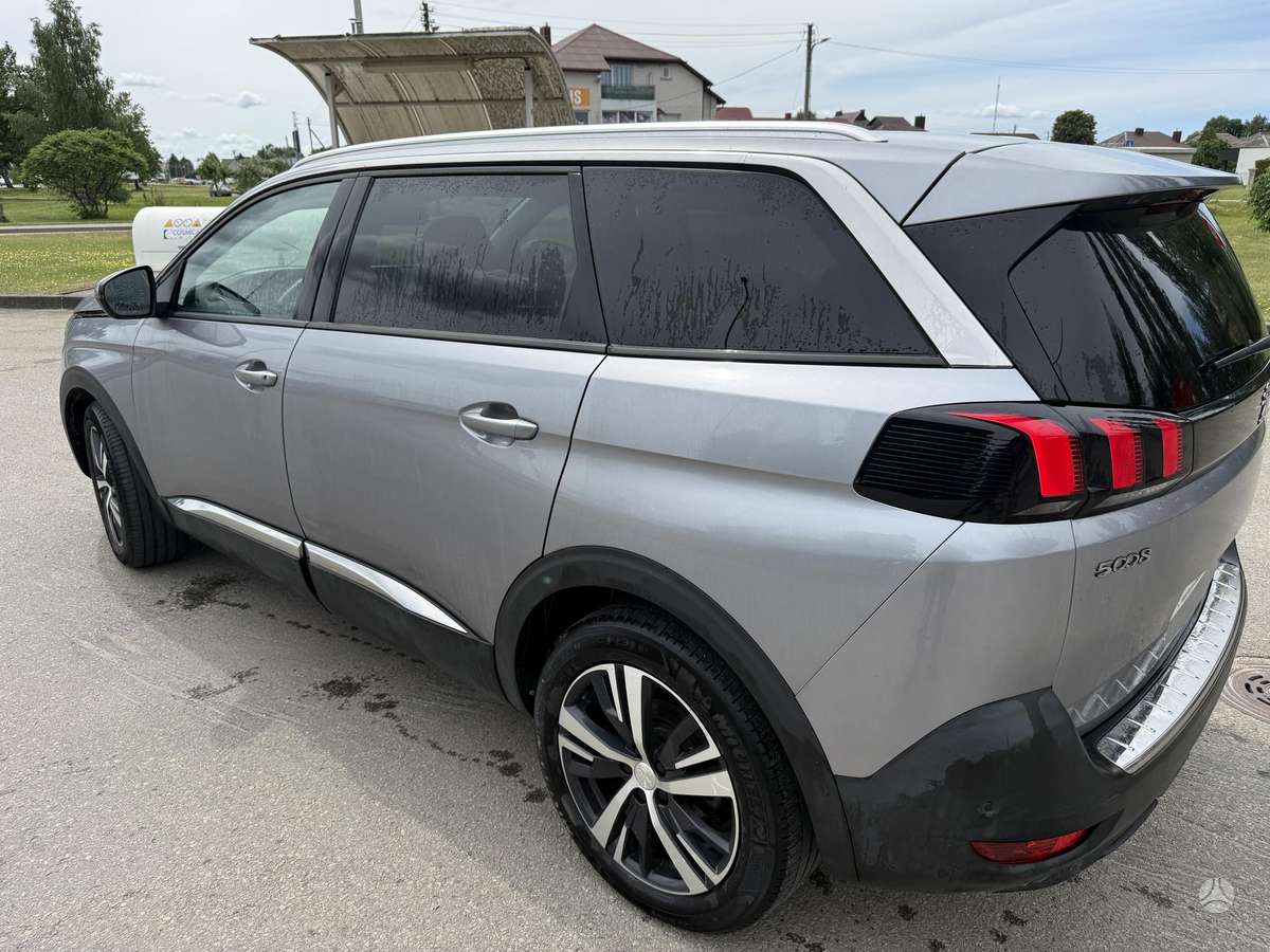 Peugeot 5008 - 4