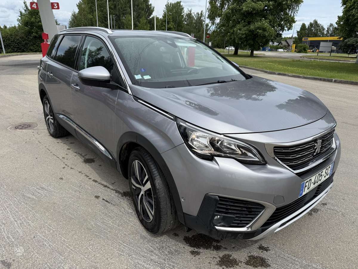 Peugeot 5008 - 9