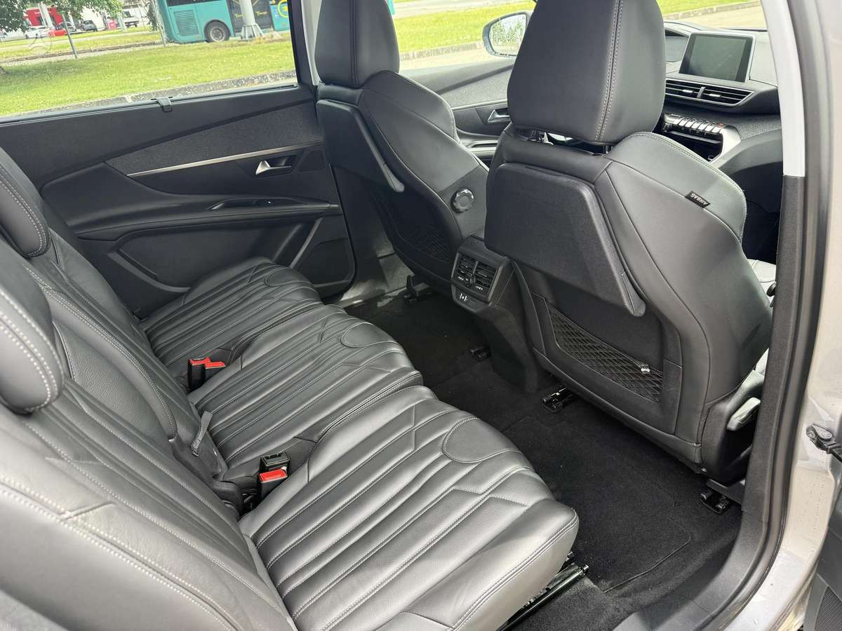 Peugeot 5008 - 12