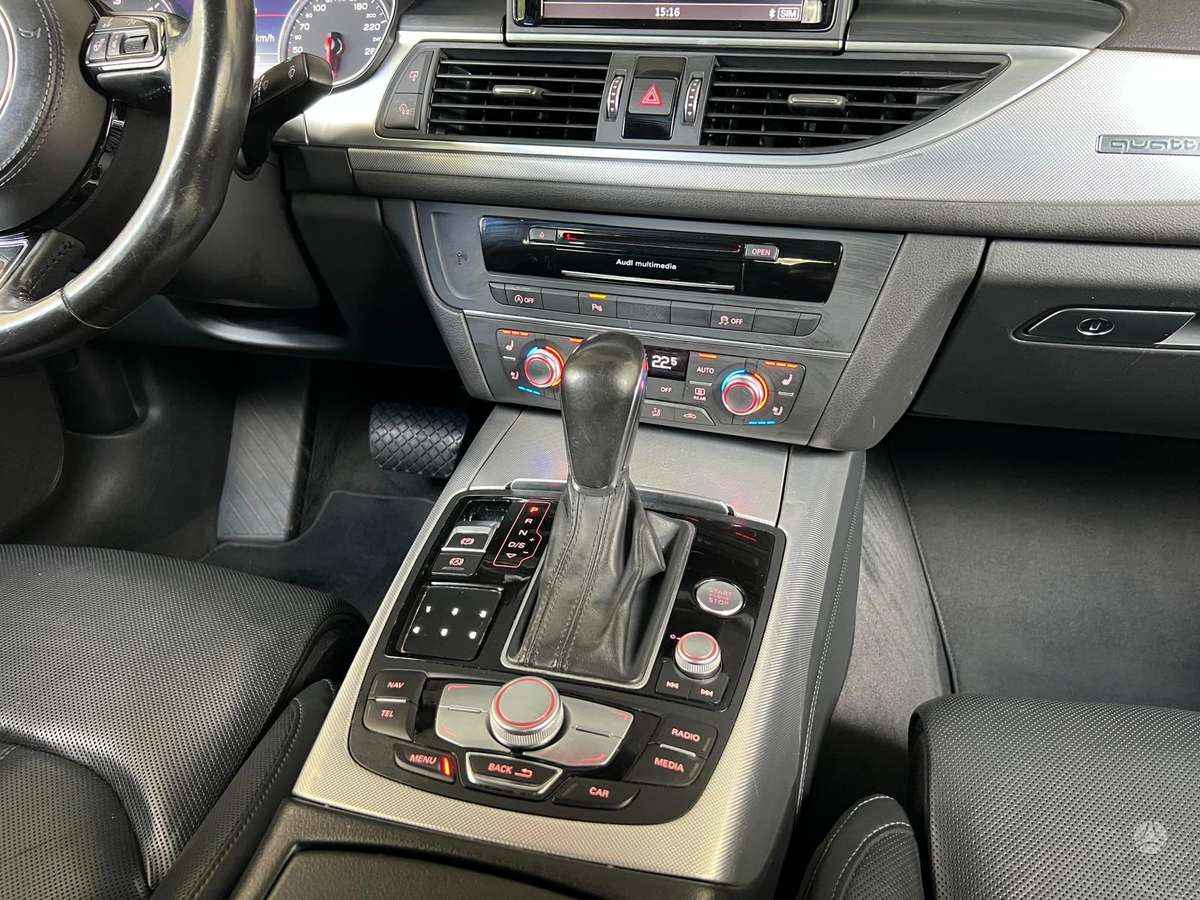 Audi A6, 3.0 l., Седан
