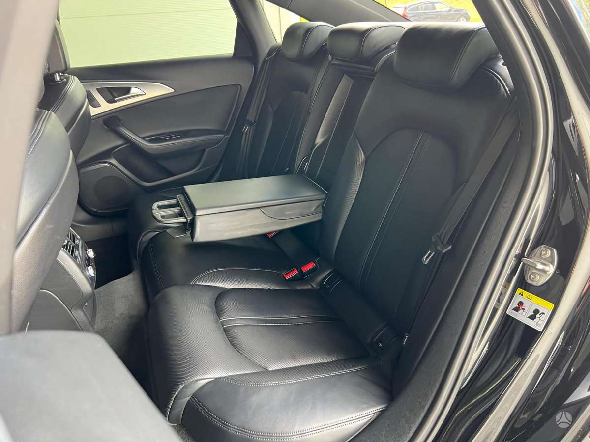 Audi A6, 3.0 l., Седан