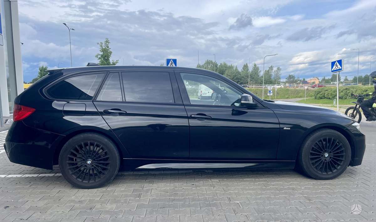 BMW 330, 3.0 l., Универсал