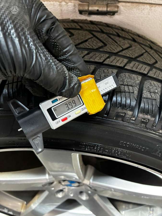 Vossen Replica, lengvojo lydinio, R20