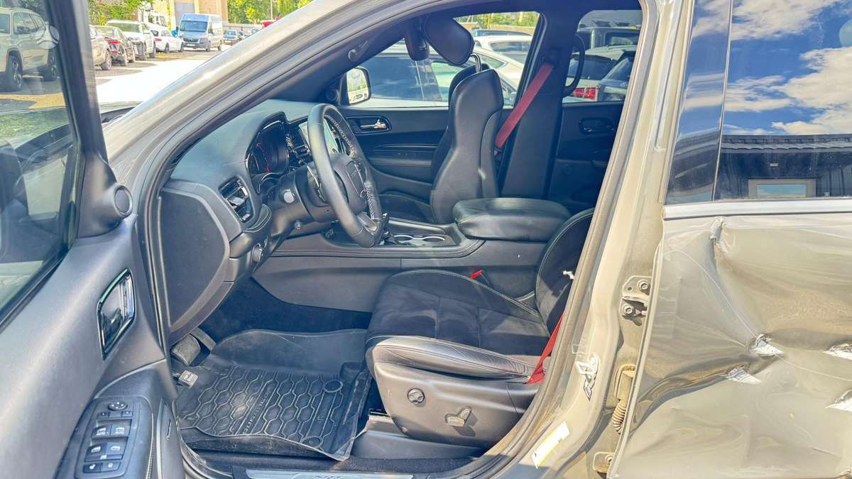 Dodge Durango, 6.4 l., off-road / crossover