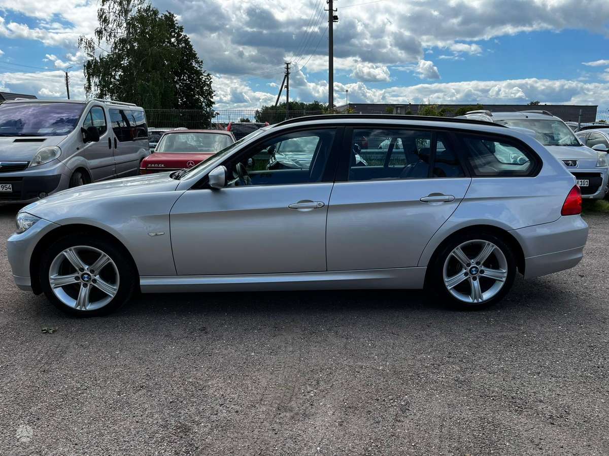 BMW 320, 2.0 l., wagon