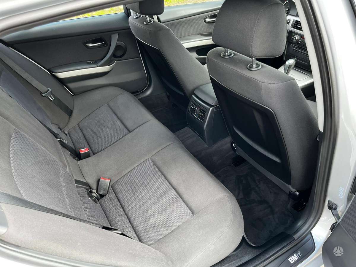BMW 320, 2.0 l., wagon
