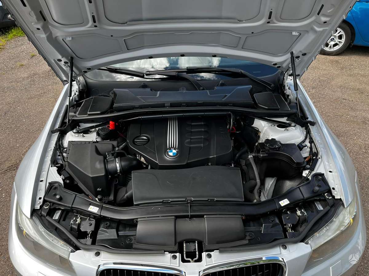 BMW 320, 2.0 l., Универсал