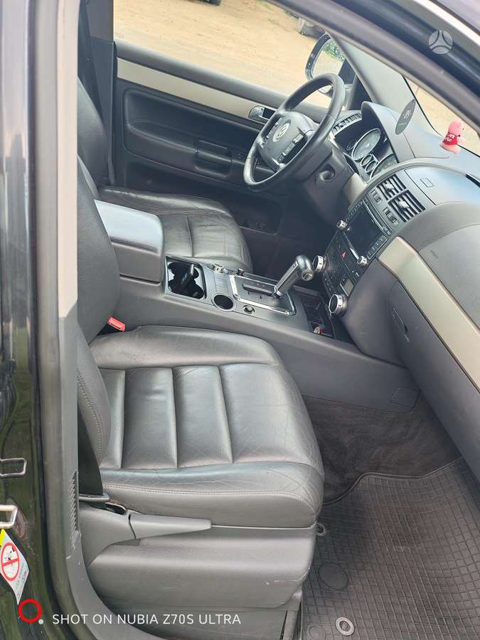 Volkswagen Touareg - 6