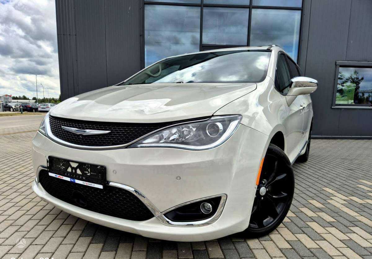 Chrysler Pacifica, 3.6 l., Минивэн