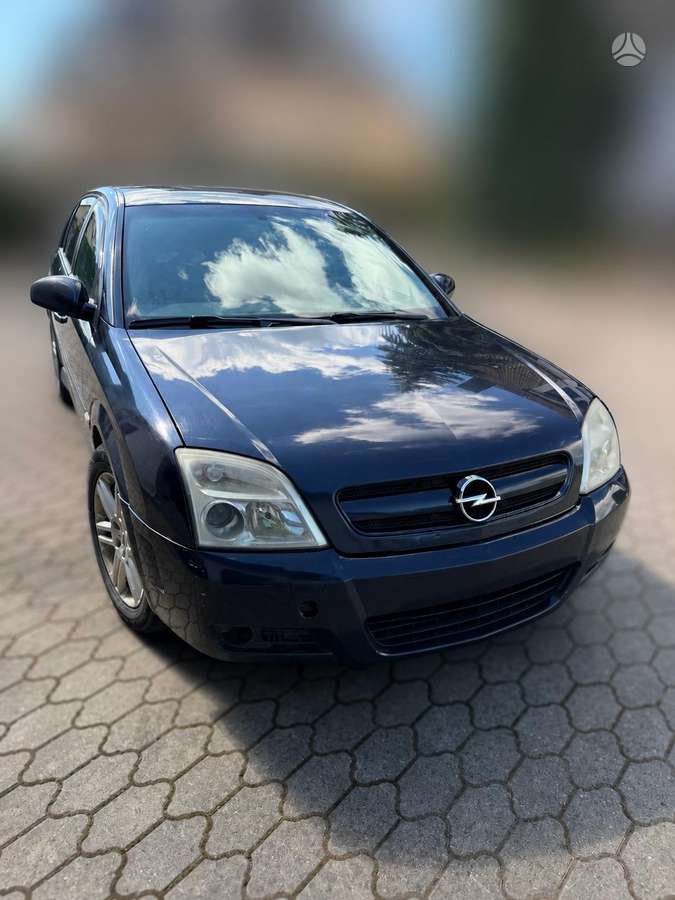 Opel Signum, 2.2 l., Хэтчбек