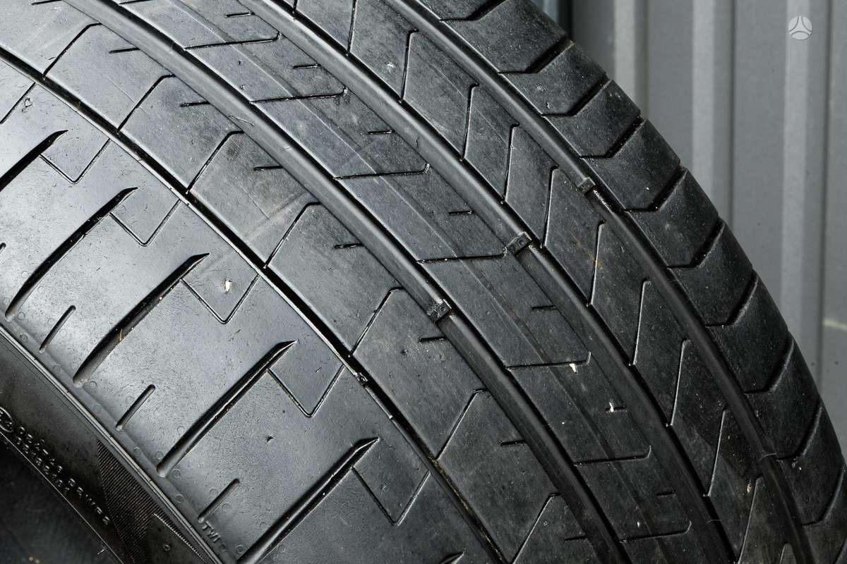 Pirelli P Zero 4, summer 315/35 R22