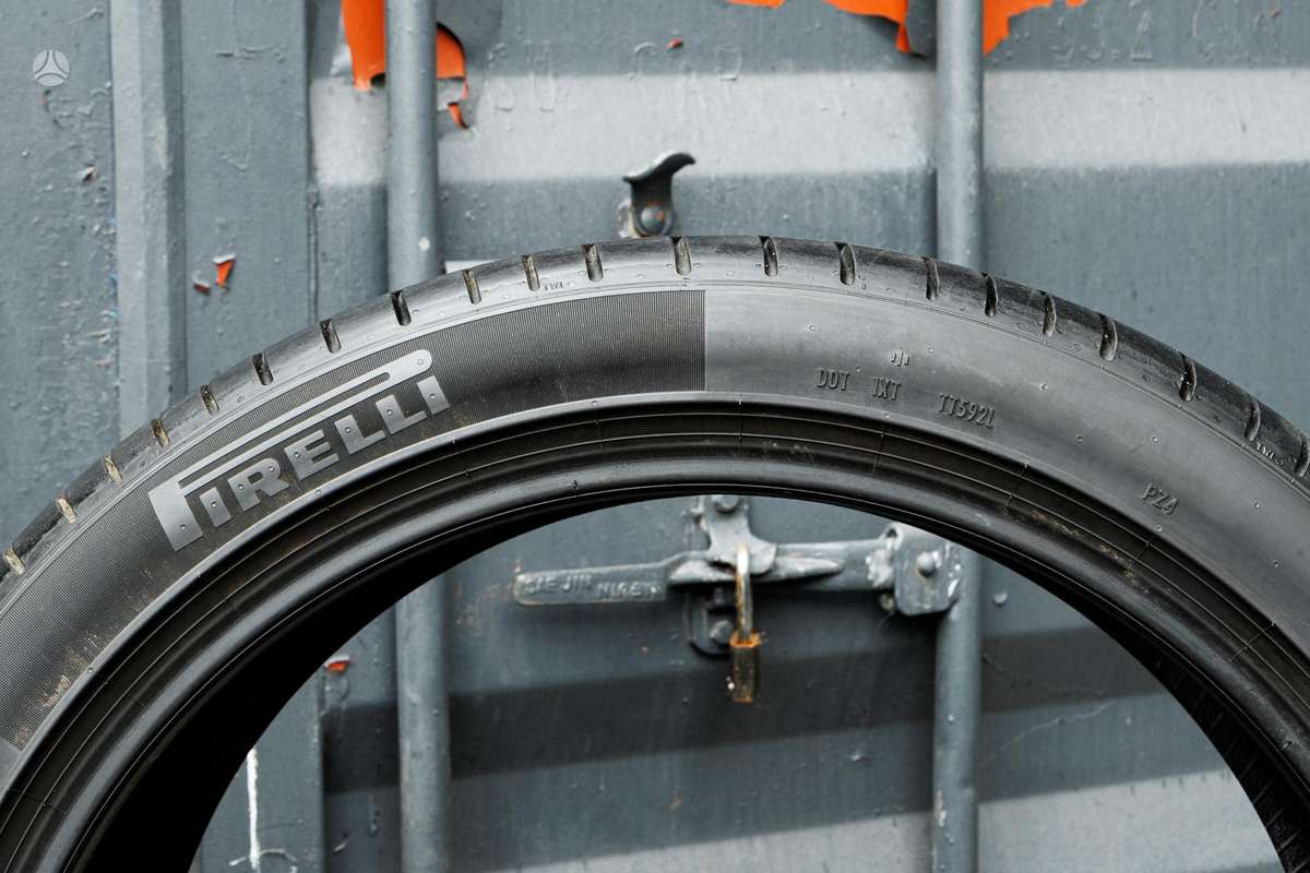 Pirelli P Zero 4, summer 315/35 R22