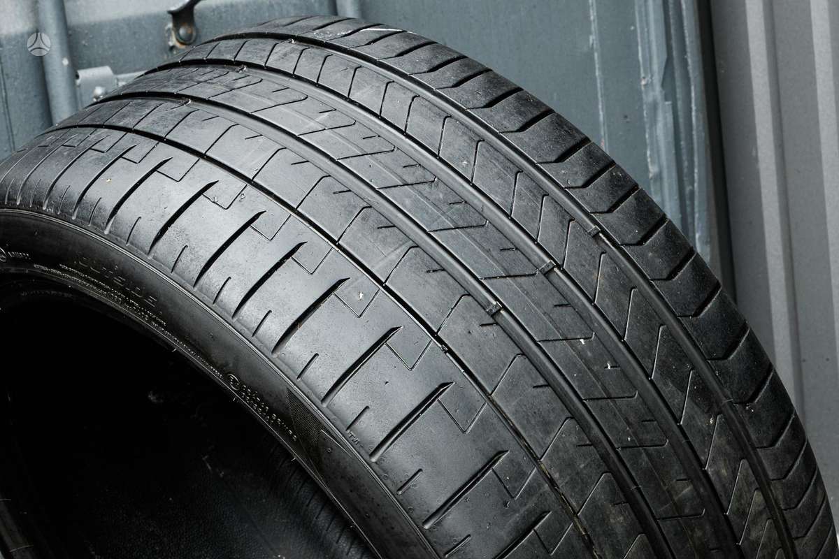 Pirelli P Zero 4, summer 315/35 R22