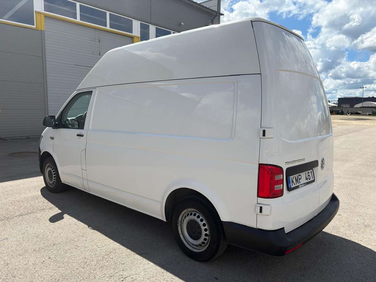 Volkswagen Transporter - 6
