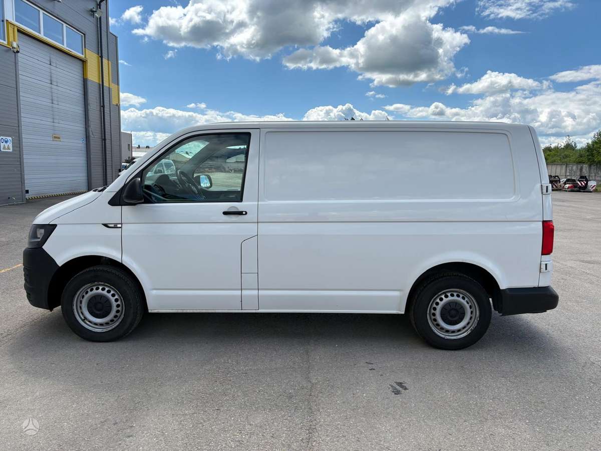 Volkswagen Transporter - 7