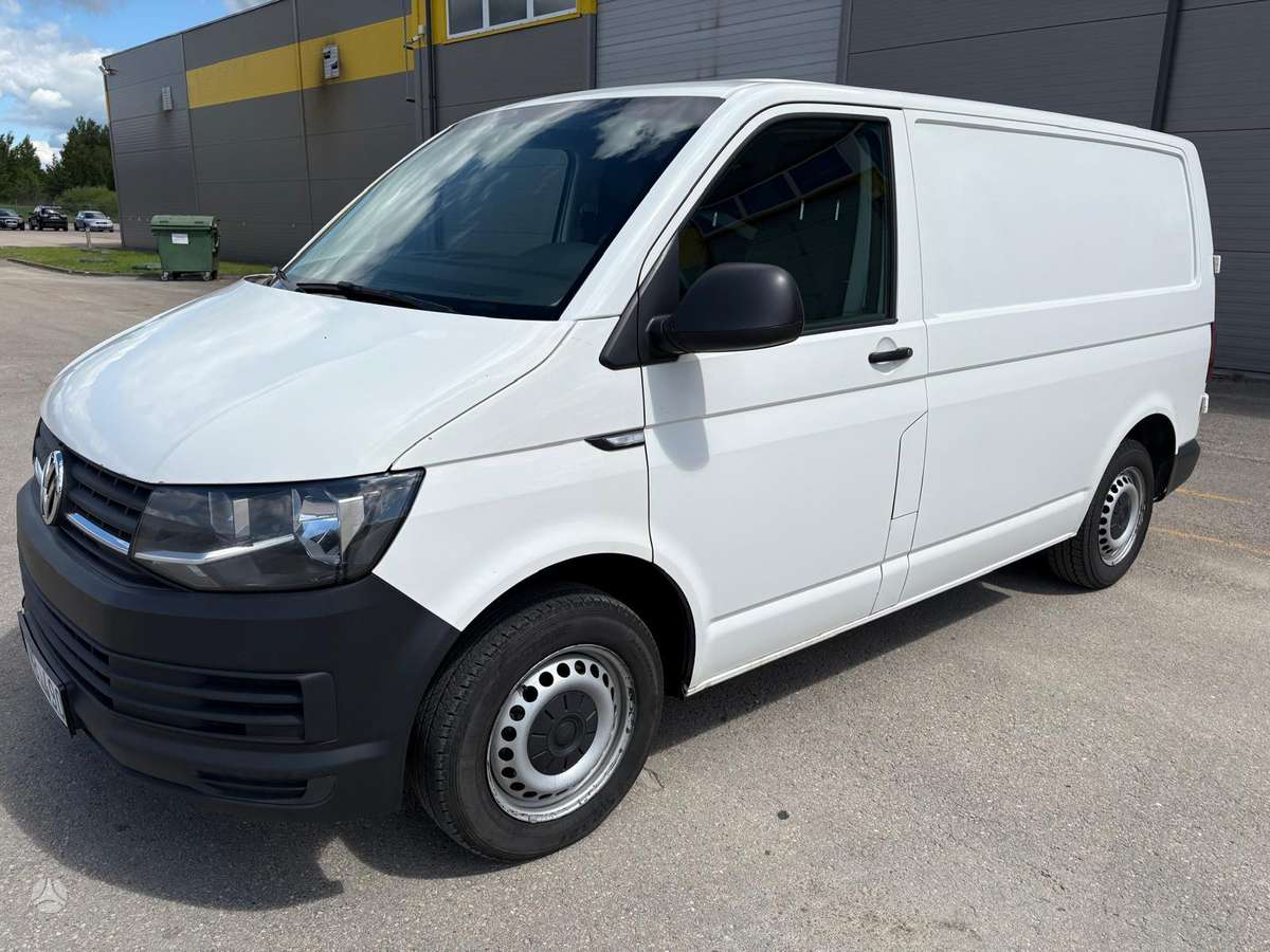 Volkswagen Transporter - 2