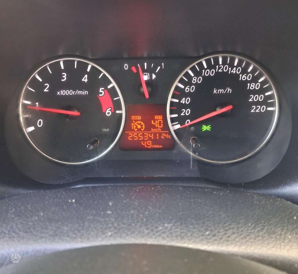 Nissan Note, 1.5 l., Универсал