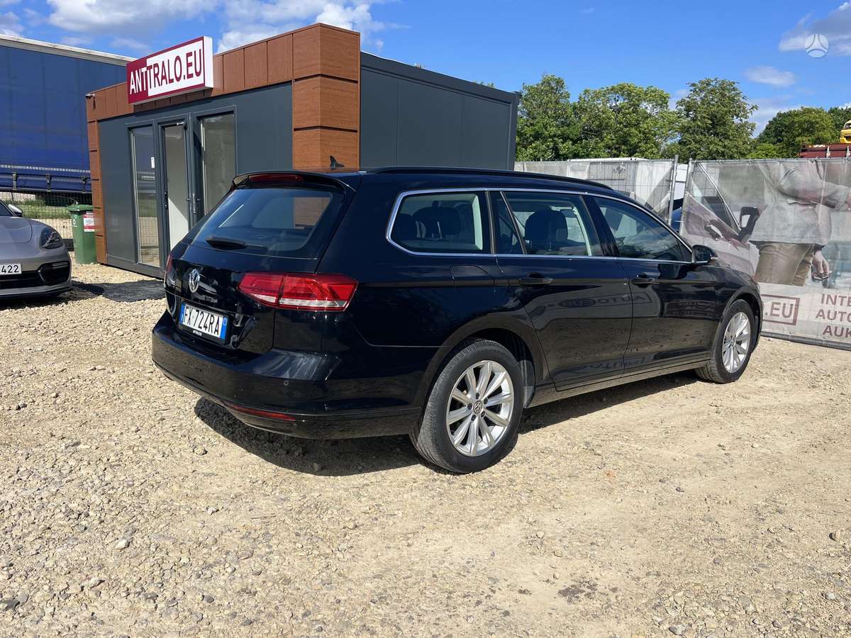 Volkswagen Passat - 6