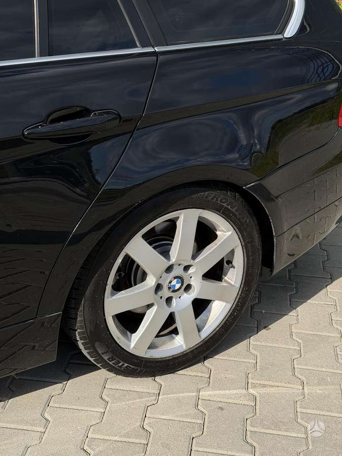 BMW 330, 3.0 l., Универсал