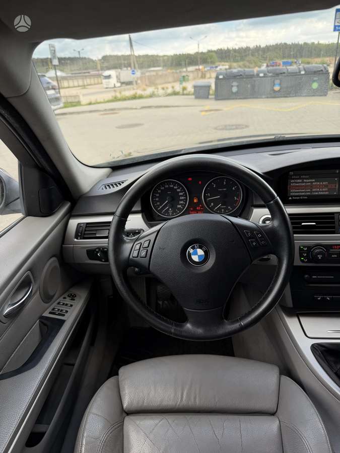 BMW 330, 3.0 l., Универсал