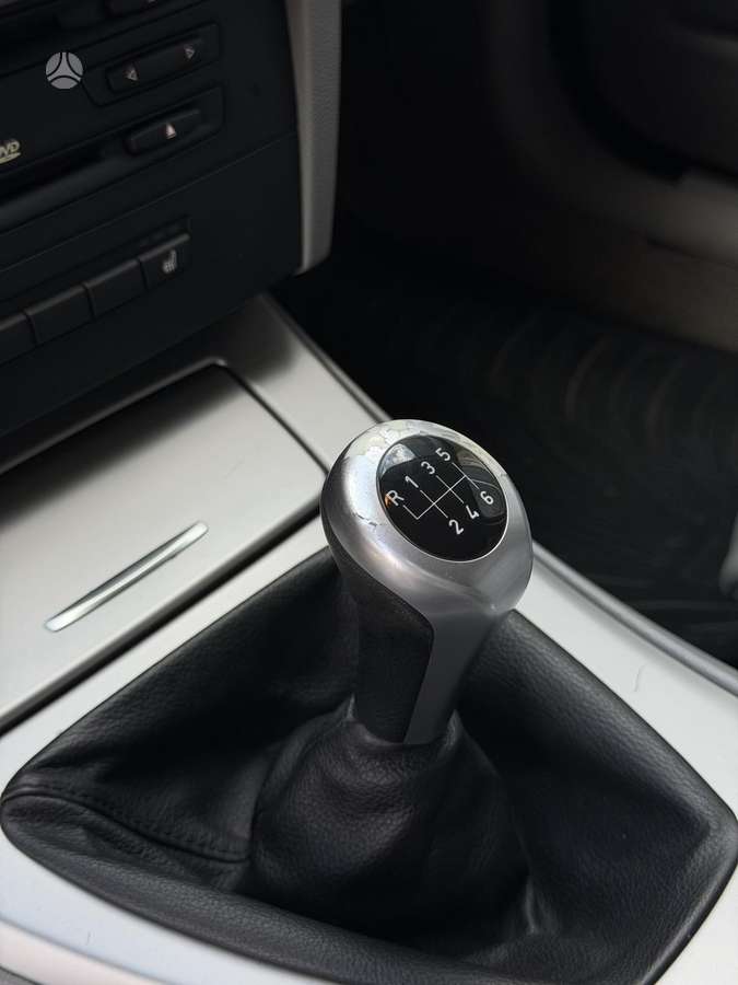 BMW 330, 3.0 l., Универсал