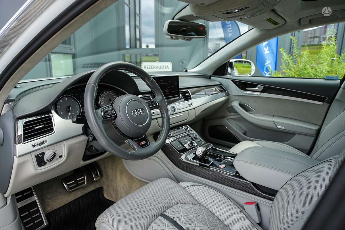 Audi S8, 4.0 l., Седан