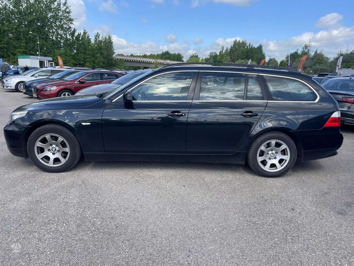 BMW 525, 2.5 l., Универсал