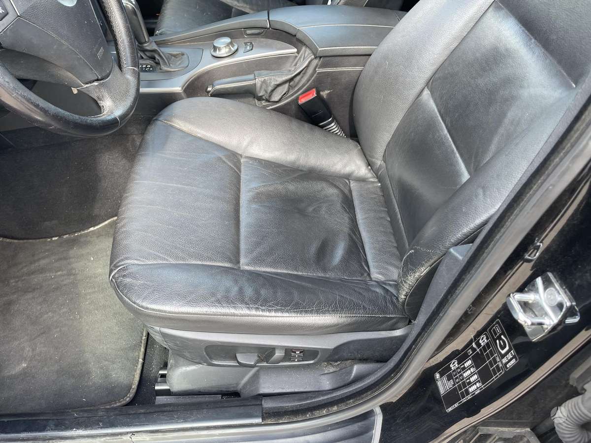 BMW 525, 2.5 l., Универсал