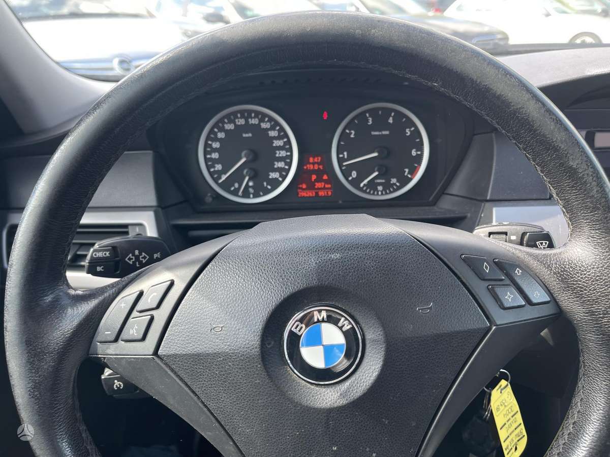 BMW 525, 2.5 l., Универсал