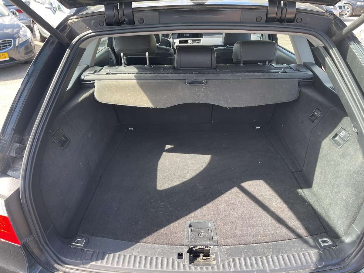 BMW 525, 2.5 l., Универсал