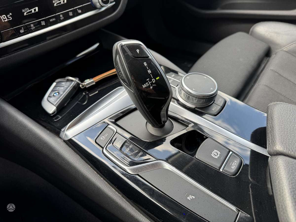 BMW 520, 2.0 l., Универсал