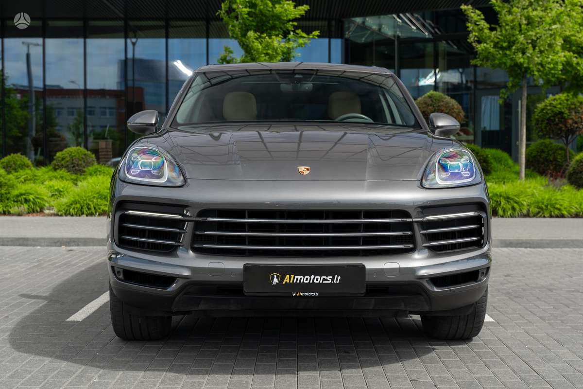 Porsche Cayenne - 3
