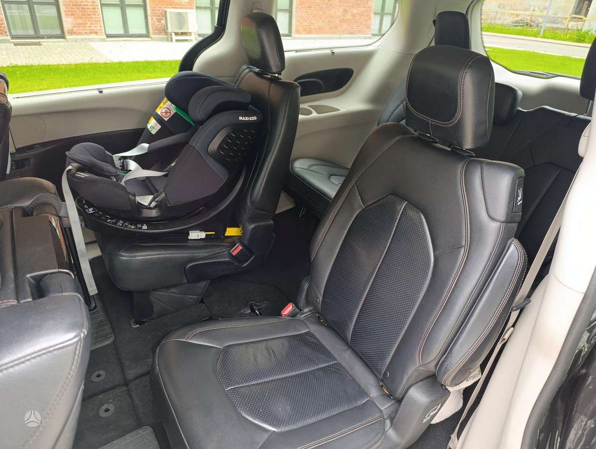 Chrysler Pacifica, 3.6 l., Минивэн