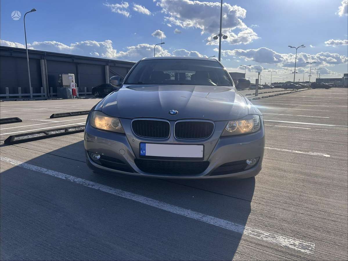 BMW 320, 2.0 l., wagon
