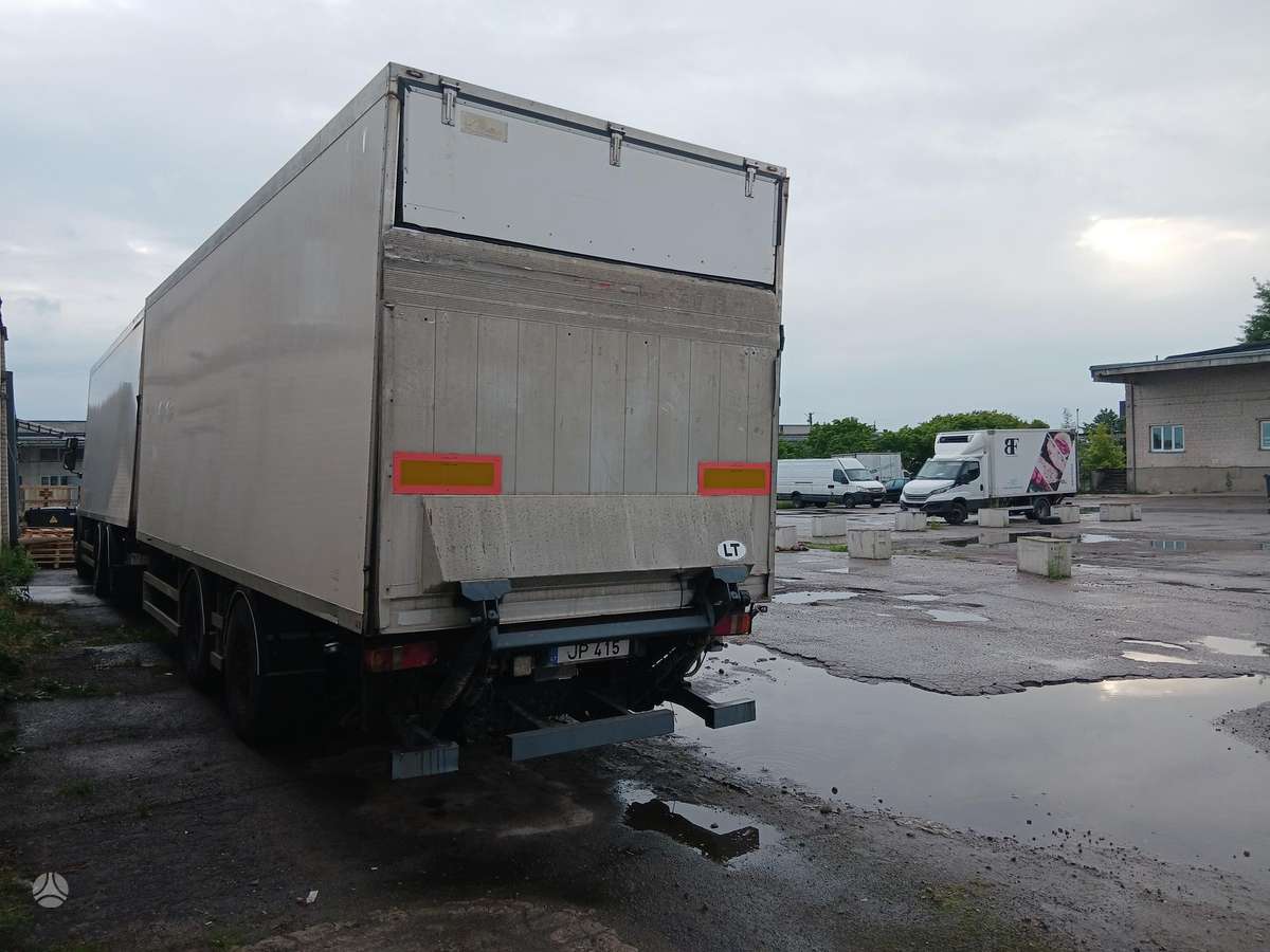 Renault PREMIUM 410.26, isothermal trucks